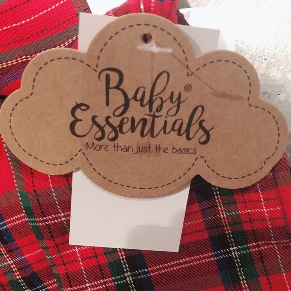 2-Piece Boys Holiday Outfit Plaid Red & Black from Baby Essentials Size 18M NWT - Picture 6 of 9